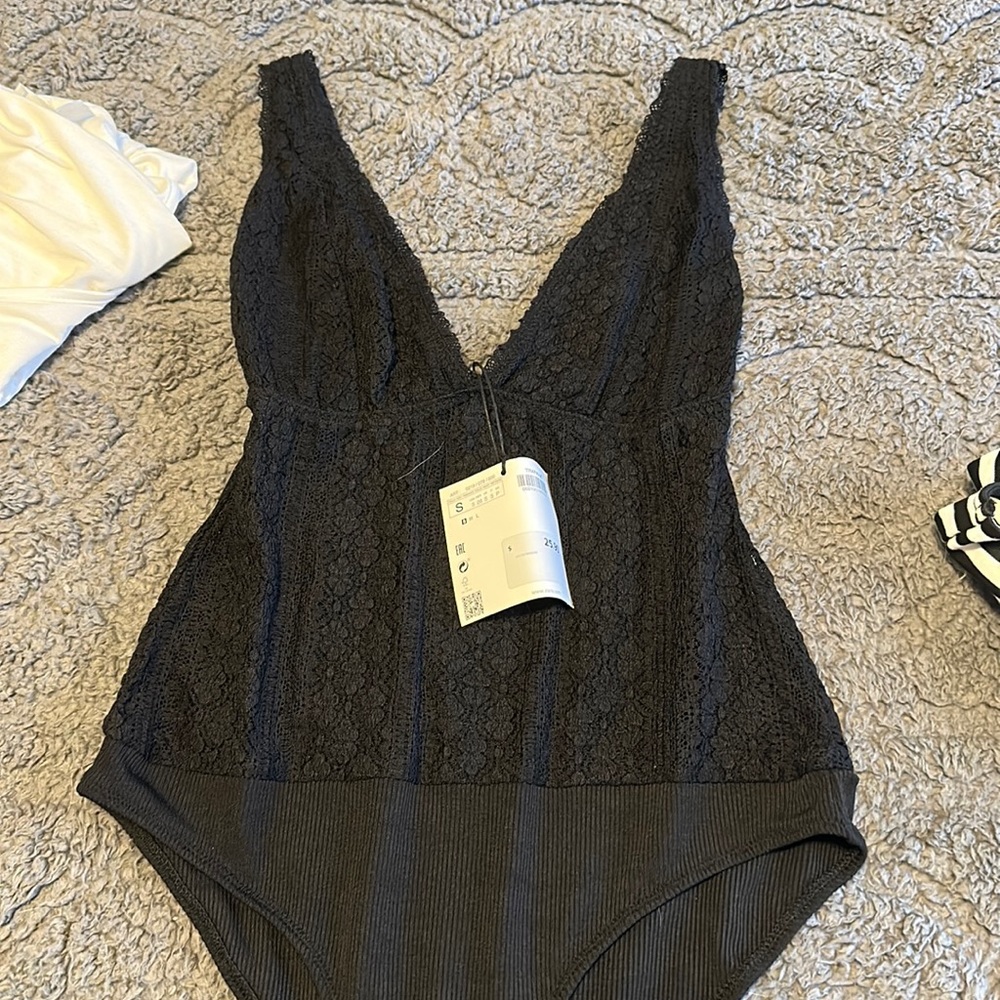 Zara lace bodysuit